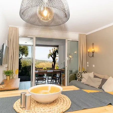 Les Restanques Apartment
